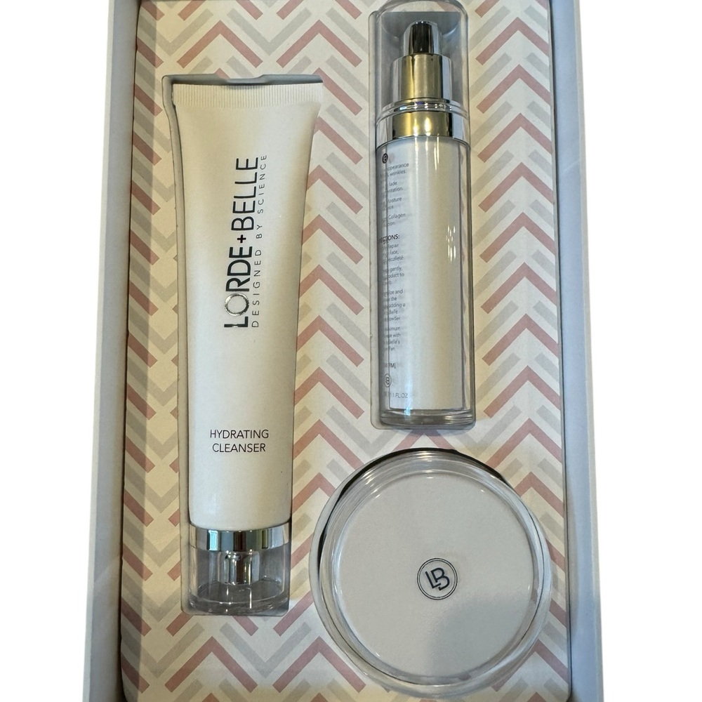 Lorde + Belle Skincare regimen - Picture 2 of 7